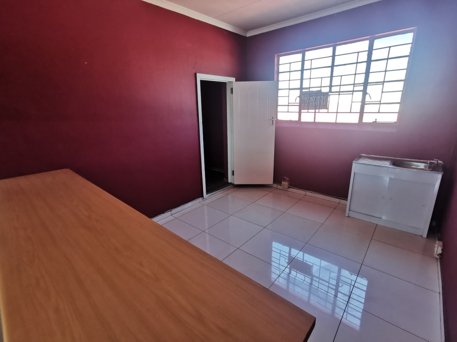 To Let commercial Property for Rent in Klerksdorp Industrial North West